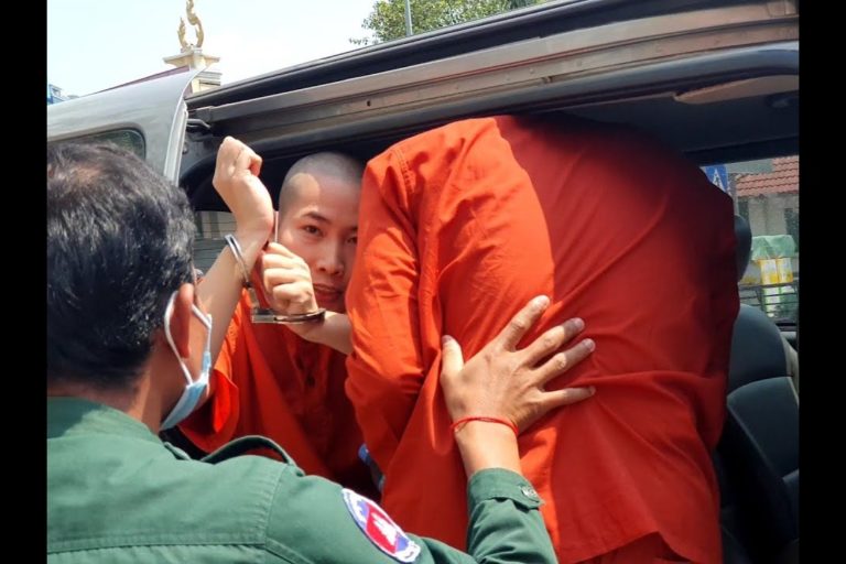 Activist Chhoeun Daravy was arrested August, 2020. Image courtesy of LICADHO (CC BY-SA 4.0).